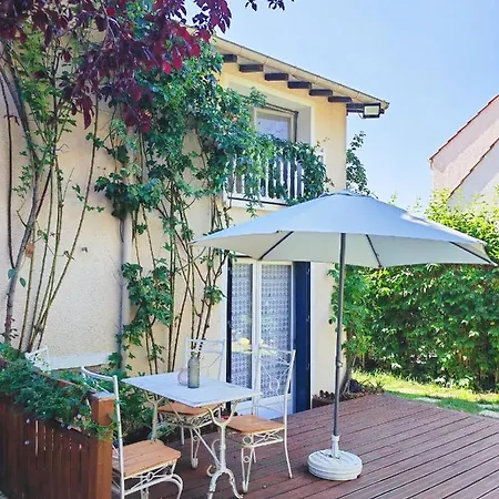 Σπίτι διακοπών Comfortable House 100m2, 20 Min From Paris With Bbq And Private Shared Garden *